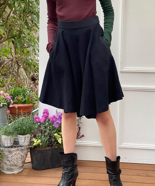 ヴィヴィアン　キュロットパンツ ふわりとしたやわらかなシルエットで、大人が着こなしやすい