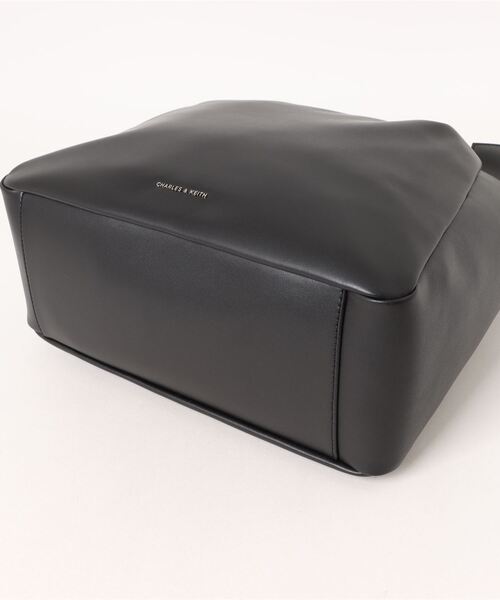 CHARLES ＆ KEITH トートバッグ Brigette ブリジット ルーシュド