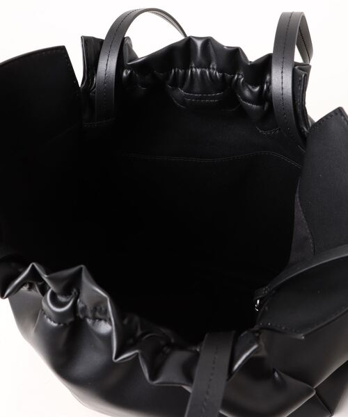 チャールズアンドキース ブリジット ルーシュドトートバッグ 黒 ブラック 新品 CHARLES ＆ KEITH トートバッグ Brigette ブリジット ルーシュド