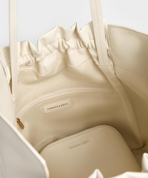 CHARLES ＆ KEITH トートバッグ Brigette ブリジット ルーシュド