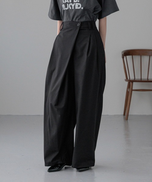 ローリーズファーム　フェイクレザーパンツ ローリーズファーム フェイクレザーパンツ