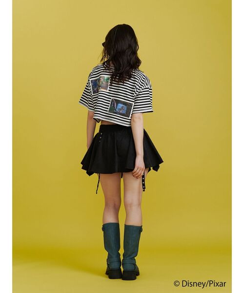 tシャツ 「Toy Story」シーンクロップドTシャツ レディース jouetie tシャツ 「Toy Story」シーンクロップドTシャツ