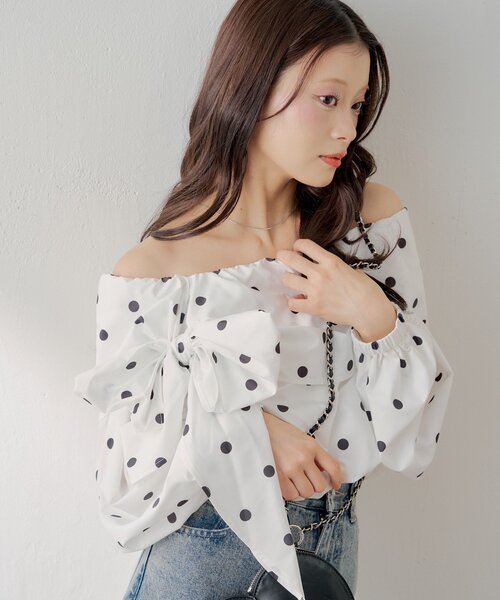 Chico（チコ） ブラウス シャツ オフショルリボンバルーンブラウス