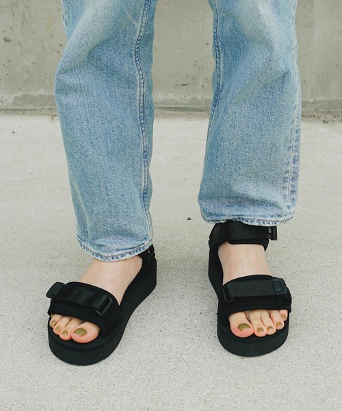 「SUICOKE」 フラットサンダル 6 ブラック レディース_画像3