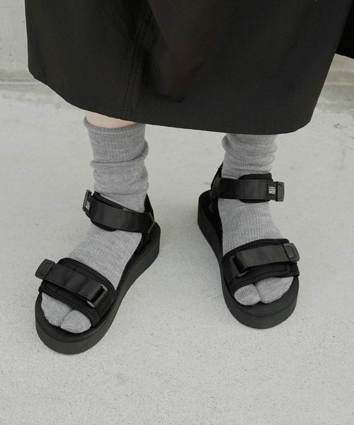 「SUICOKE」 フラットサンダル 6 ブラック レディース_画像6