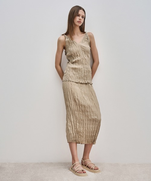 ★CHARLES&KEITH★パッフィーストラップサンダル チューブラース CHARLES ＆ KEITH サンダル パッフィーストラップ レディース