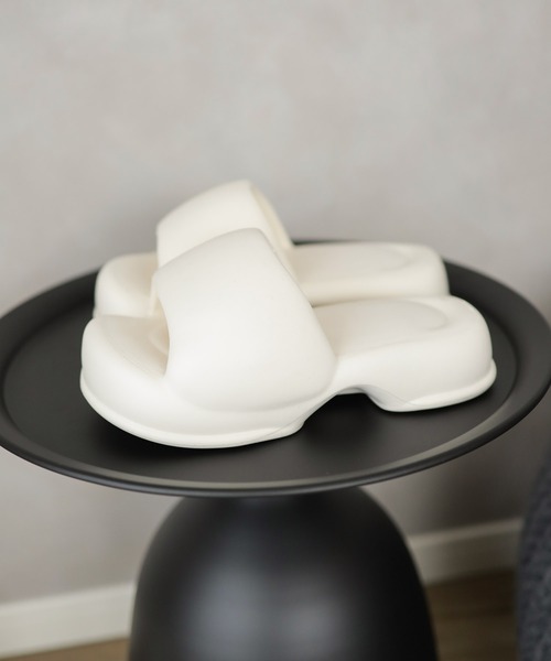 SESTO（セスト） サンダル マシュマロフィット厚底パフィーサンダル