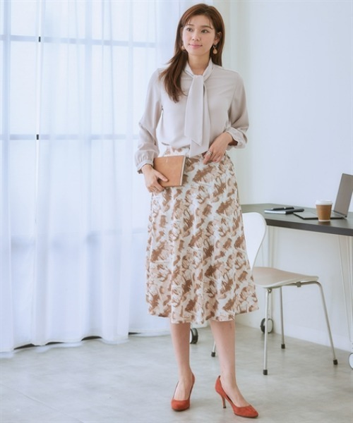 2色 ボウタイ シャツ ラグジュアリー ドレープ 光沢感 長袖 7 レギュラーカラーボウタイブラウス【長袖】【2WAY】 (RRF25102