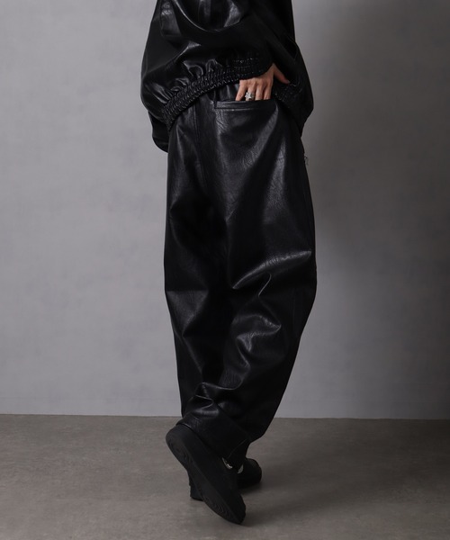 ふb出品 FUBU（フブ） パンツ Faux Leather Track Pants / フォウ レザー