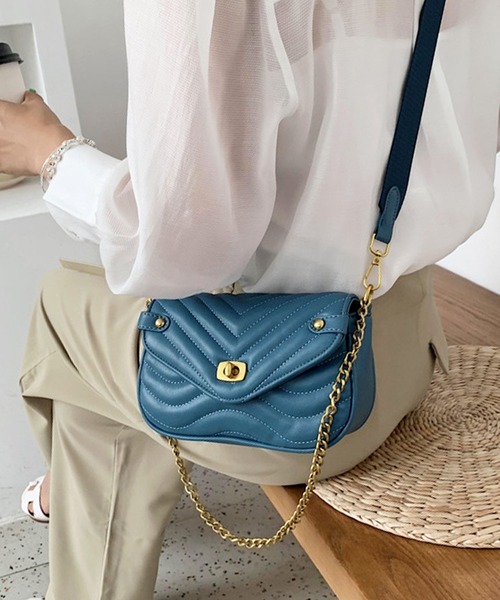 ★持ってるだけで可愛い♪】チェーン クラッチ ショルダーバッグ ショルダーバッグ スクエア レディース 可愛い チェーンバッグ