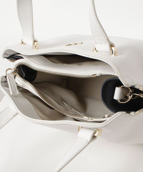 TOMMY HILFIGER（トミー・ヒルフィガー） 2WAYバッグ FREE グリーン系