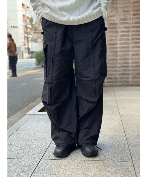 ワイドパンツ カーゴパンツ onegravity / ニータック カーゴパンツ メンズの画像