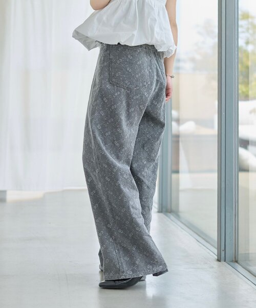 ワイドパンツ ジーンズ デニム デニムパンツ 「夏デニム/下半身痩せ/2サイズ展開」ワイドフラワーエンブロイダリーデニム レディースの画像