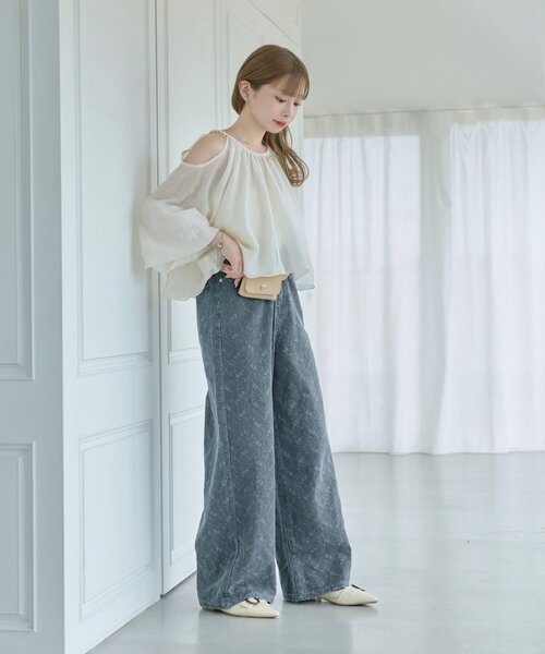 ワイドパンツ ジーンズ デニム デニムパンツ 「夏デニム/下半身痩せ/2サイズ展開」ワイドフラワーエンブロイダリーデニム レディースの画像