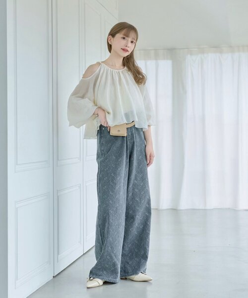 ワイドパンツ ジーンズ デニム デニムパンツ 「夏デニム/下半身痩せ/2サイズ展開」ワイドフラワーエンブロイダリーデニム レディースの画像