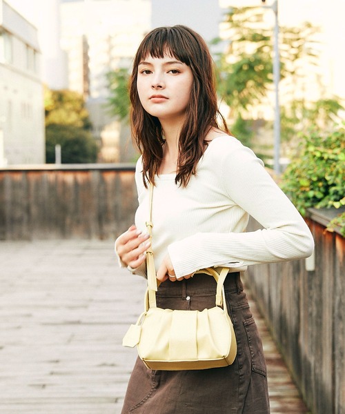 Croissant ショルダーバッグ Small 楽天市場】【中古】LEMAIRE「SMALL CROISSANT BAG」スモール