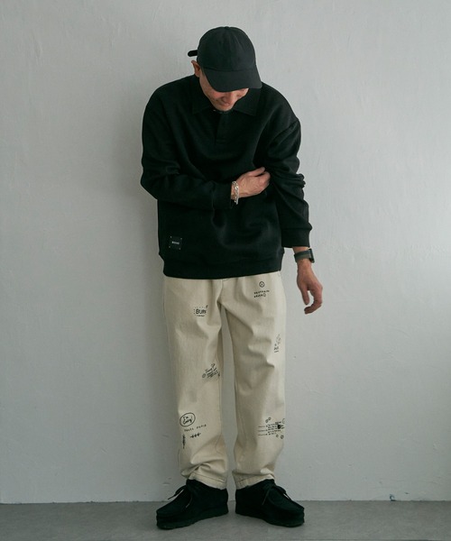 NO NEED（ノーニード） ジーンズ ラクガキプリント デニムパンツ