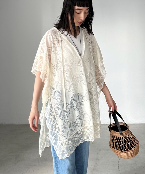 ドゥ アルシーヴ（Doux archives）/【ＰＲＯＶＯＫＥ】ｐｏｎｃｈｏ　ｂｌｏｕｓｅ DOUX ARCHIVES（ドゥアルシーヴ） ブラウス シャツ 「PROVOKE」poncho
