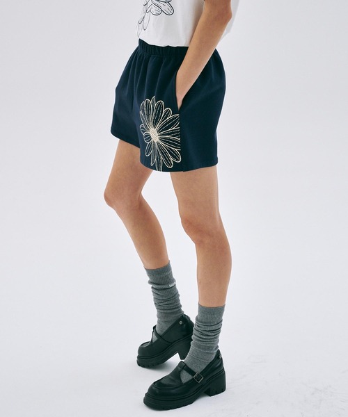 見逃し厳禁！おトクな Mardi Mercredi SWEATSHORTSFLOWERショートパンツ（Mardi パンツ