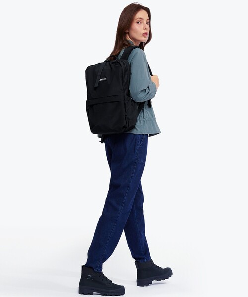 AIGLE デイバック リュック 撥水 タウンユースバックパック