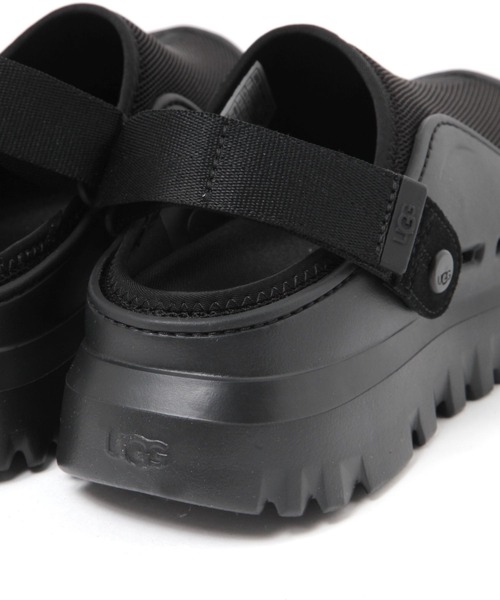 【メンズ・かっこいい】UGG PeakMod サンダル UGG PeakMod クロッグサンダル | ブラック | FARFETCH JP