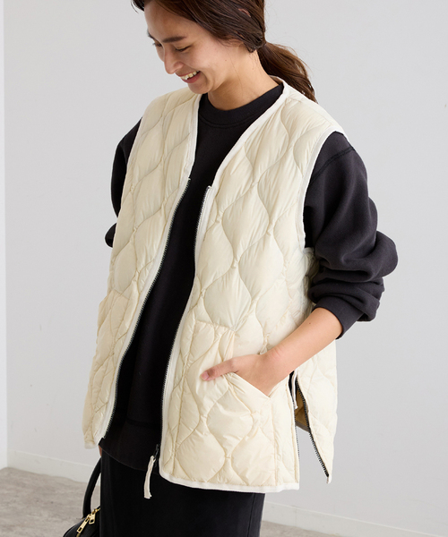 早いもの勝ち！新品未使用！FRAMEWORK ダウンベスト FRAMeWORK 「FRAMeWORK」 「TAION」ダウンベスト FREE ホワイト