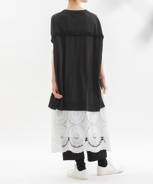 nop de nod（ノップドゥノッド） ニット セーター 後ろフリルオーバー