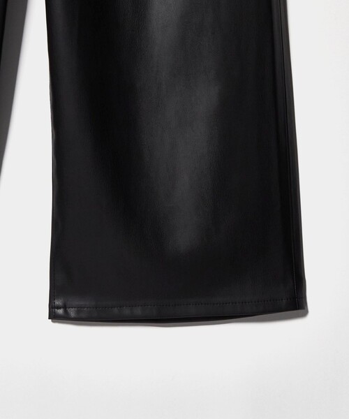 UNITED ARROWS（ユナイテッドアローズ） パンツ レザーライク