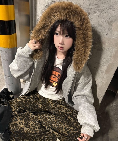 DIAVEL パーカー 「25秋冬新作」裏起毛ふわもこファーフードジップ