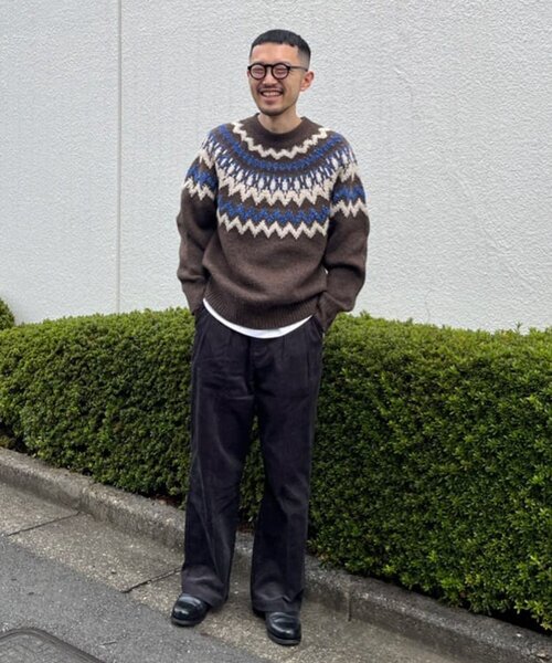 Discoat（ディスコート） ニット セーター 「ユニセックス」求心柄