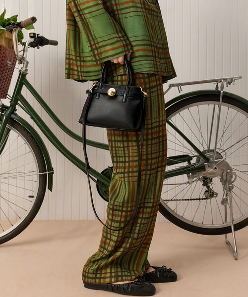 CHARLES ＆ KEITH（チャールズ&キース） トートバッグ Behn ミニベーン 