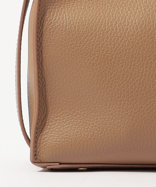 トートバッグ VIOLAd'ORO TRERO サイドベルト トートバッグ レディースの画像
