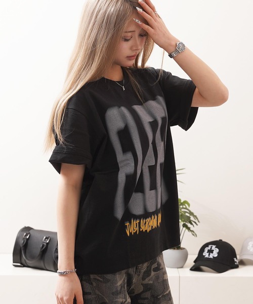tシャツ ぼかしロゴプリント Tシャツ / Faded Logo Print T-Shirt