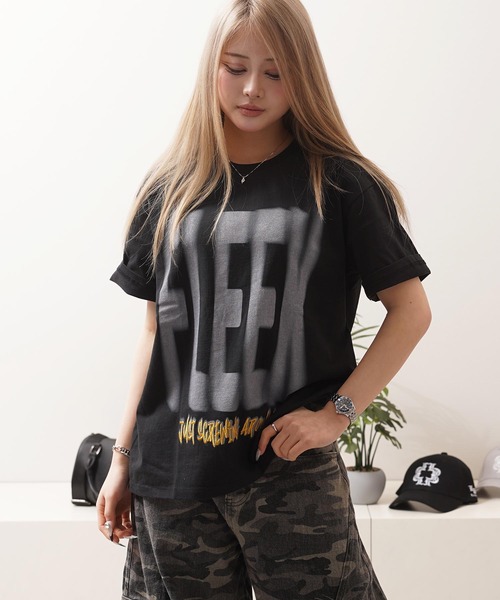 tシャツ ぼかしロゴプリント Tシャツ / Faded Logo Print T-Shirt