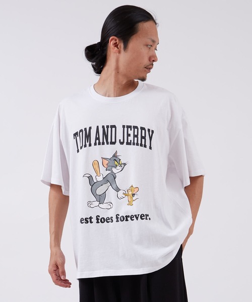 M!LKじゃん　5人シルエット プリントTシャツ ホワイト tシャツ 「TOM＆JERRY」プリント 半袖Tシャツ メンズ レディース