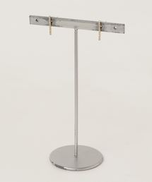 con affetto コンアフェット　ピアス K18 デザインピアス 18金 con affetto K18 クローバー ピアス - メルカリ