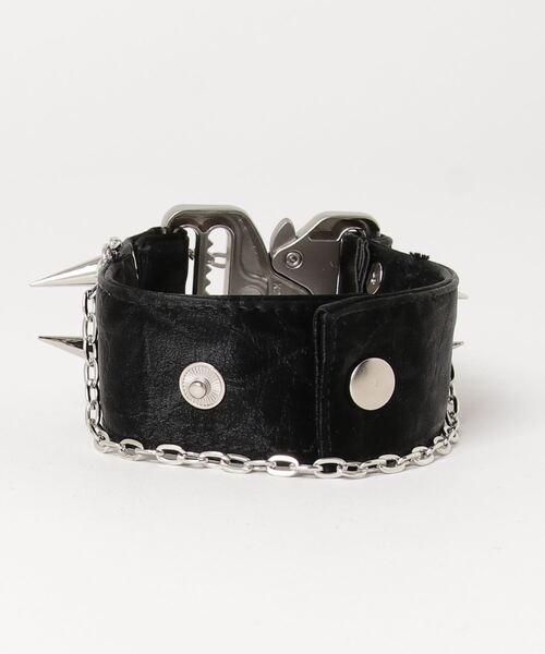 ナナフシ　レザー　スタッズ　ベルト　ブレスレット　ハンドメイド GIVENCHY - GIVENCHY スタースタッズ レザー ブレスレットの通販