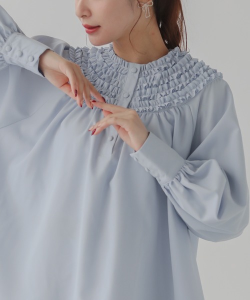 Fit more（フィットモア） tシャツ ミニフリルカラーフレアブラウス