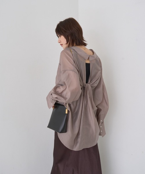 GIVENCHY ブラウス ミンク 襟つき シアー ノースリーブ ジバンシィ Givenchy 4G シルクブラウス | ニュートラル | FARFETCH JP