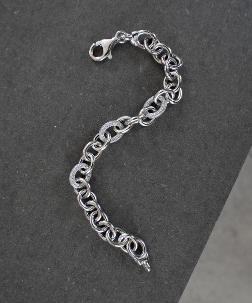 ネックレスとブレスレットです。 SENTI ブレスレット CUBIC ZIRCONIA×OVAL CHAIN BRACELET
