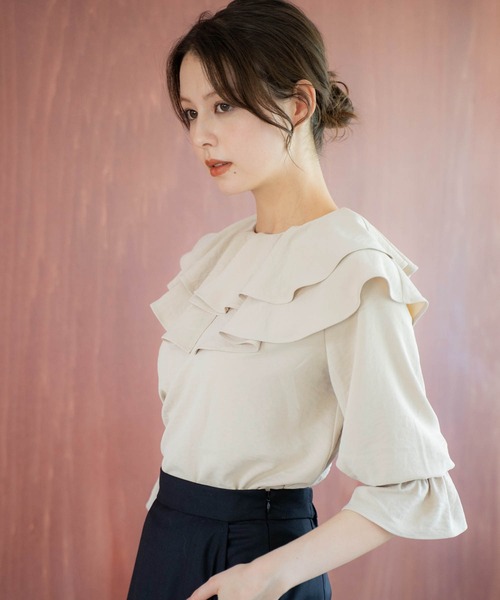美品！Noela フリルブラウスノエラ NOELA（ノエラ） ブラウス シャツ ラッフルフリルブラウス レディース