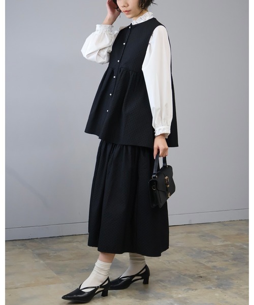 Doumoi ベスト ジレ ドット柄 ペプラム パールボタン 前開き ベスト