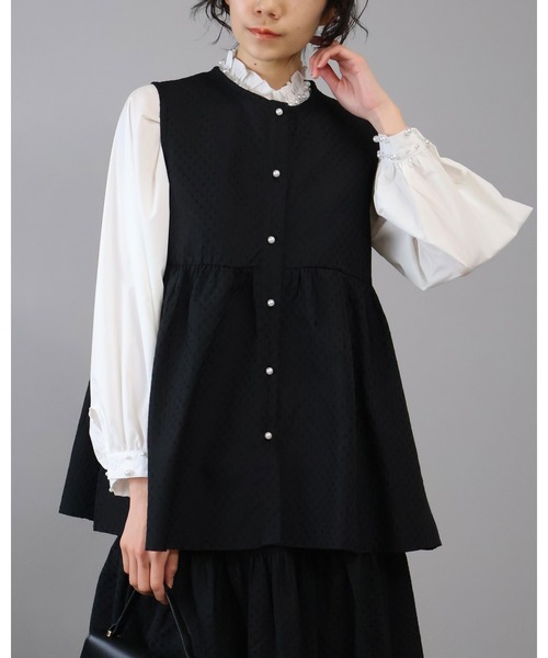 Doumoi ベスト ジレ ドット柄 ペプラム パールボタン 前開き ベスト