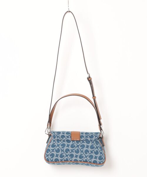GUESS（ゲス） ショルダーバッグ バッグ ERIKA FLAP CROSSBODY