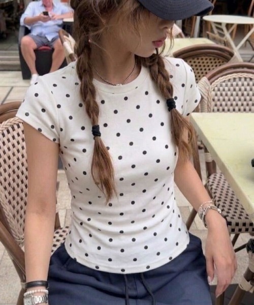 tシャツ 半袖 「お気に入り数4500人突破！」ドット柄タイト半袖Tシャツ