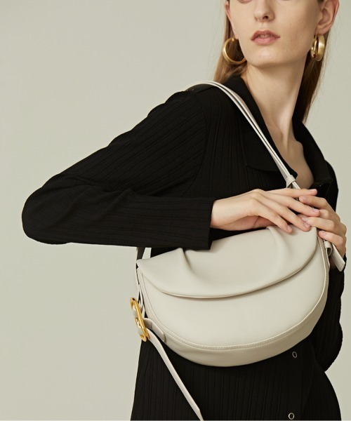 ショルダーバッグ バッグ 「NiiNa」「高品質牛革」特殊シワ加工 ワン 