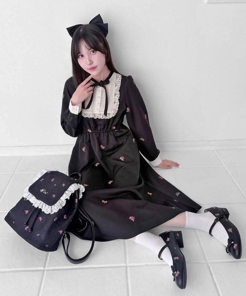 ワンピース プチローズ刺繍レースヨークワンピース/fint フィント | F i.n.t