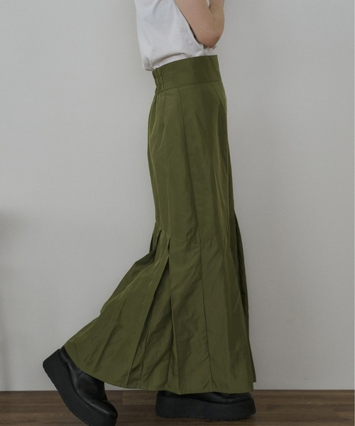 新品 タックロングスカート タックロングスカート（ブラック） | スカート | KINGLILY