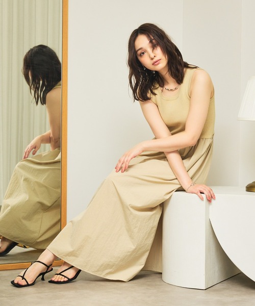 美品 Olu. ノースリーブ ニット ロング ワンピース ブラック Olu. ワンピース ニットドッキングノースリーブワンピース