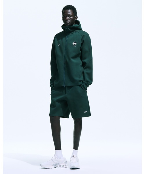 F.C.Real Bristol（エフシーレアルブリストル） パンツ TECH SWEAT